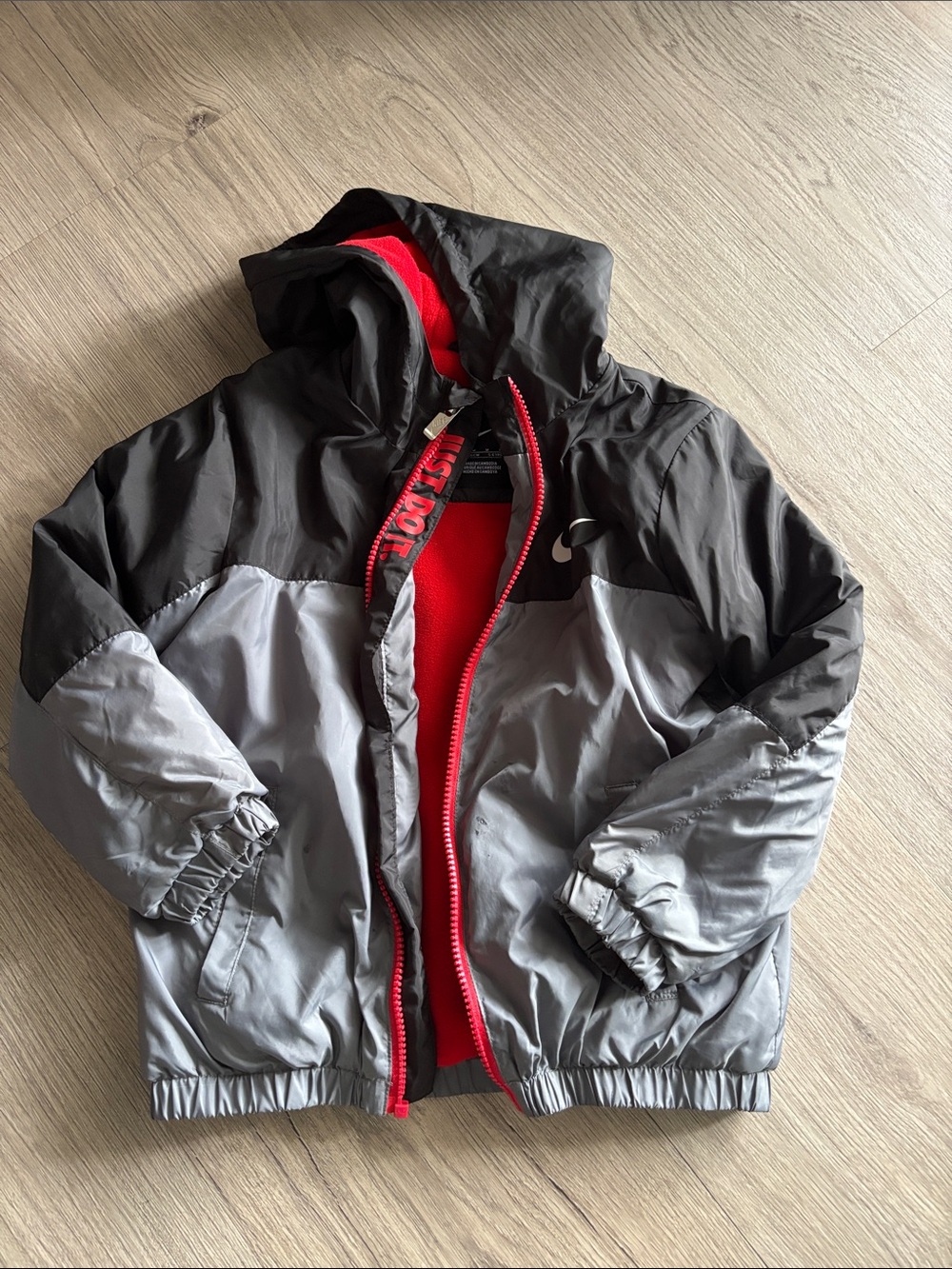 Nike Kids Two-Tone Hooded Puffer Jacket in Black, Gray & Red